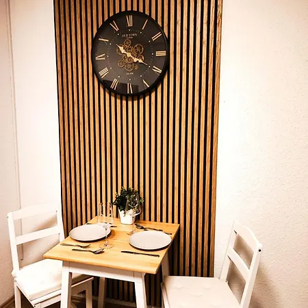 Schaebu! 2 Zwischen Uni & Zentrum * Chociebuż